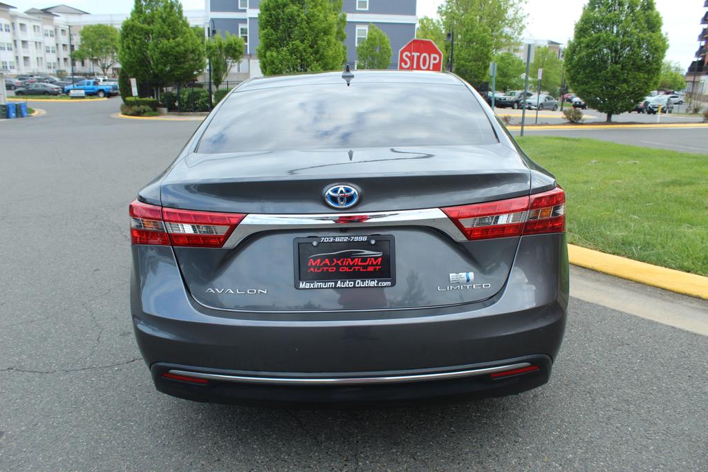used 2018 Toyota Avalon car, priced at $17,995