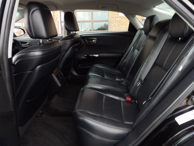 used 2015 Toyota Avalon car, priced at $15,995