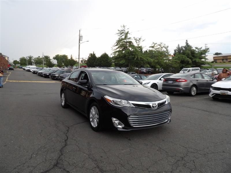 used 2015 Toyota Avalon car, priced at $15,995