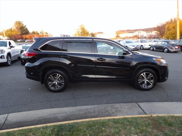 used 2019 Toyota Highlander car, priced at $23,995