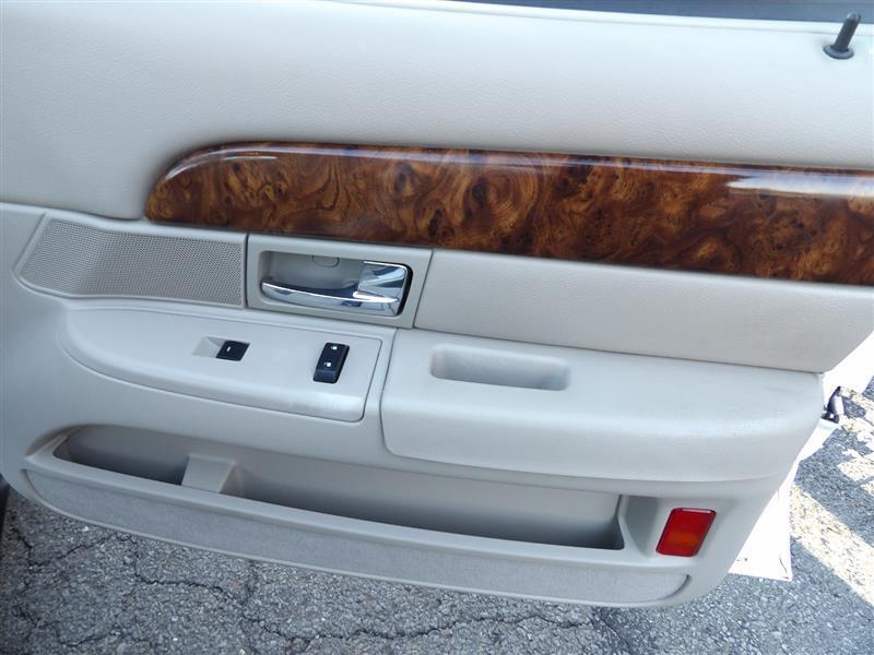 used 2010 Mercury Grand Marquis car, priced at $10,995