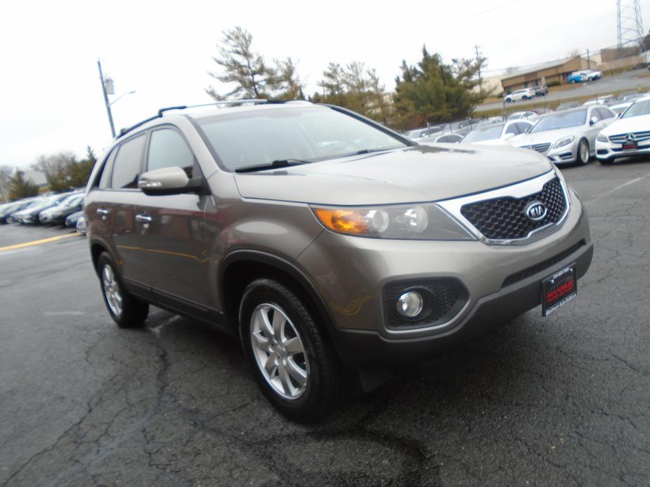 used 2011 Kia Sorento car, priced at $7,995