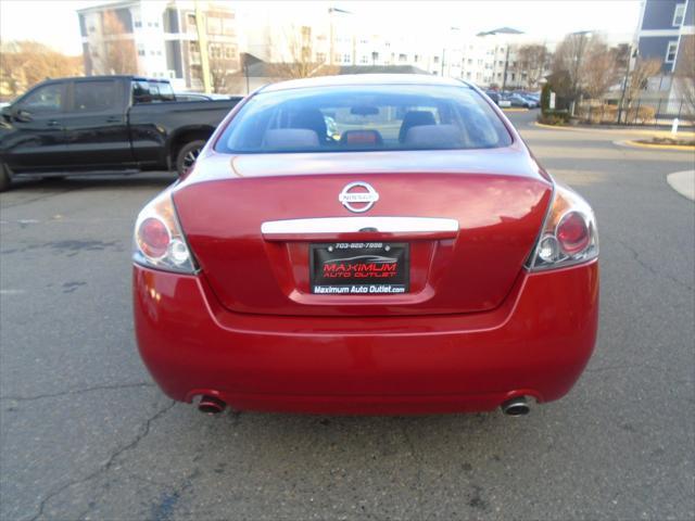 used 2009 Nissan Altima car, priced at $6,995