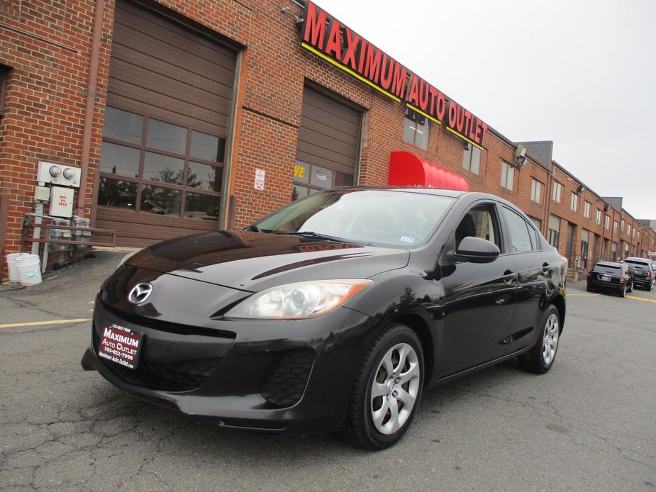 used 2013 Mazda Mazda3 car, priced at $7,995