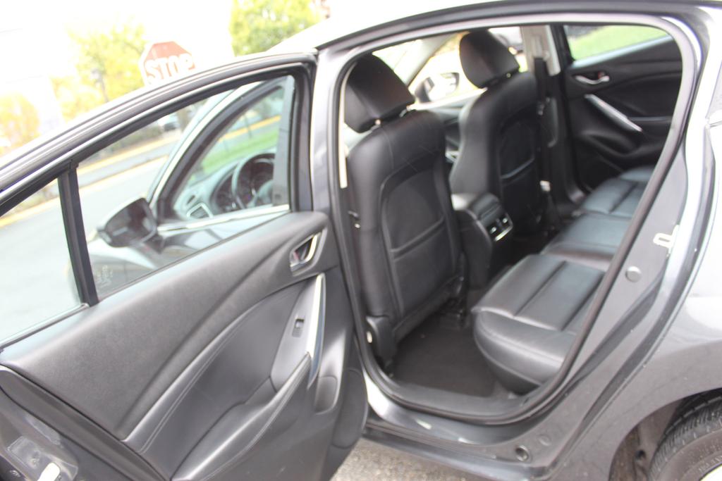 used 2014 Mazda Mazda6 car, priced at $10,995