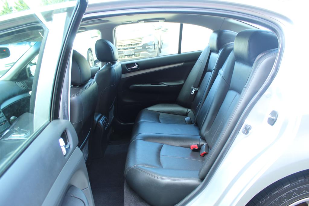 used 2011 INFINITI G25 car, priced at $8,995