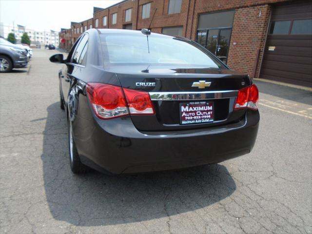 used 2015 Chevrolet Cruze car, priced at $7,995