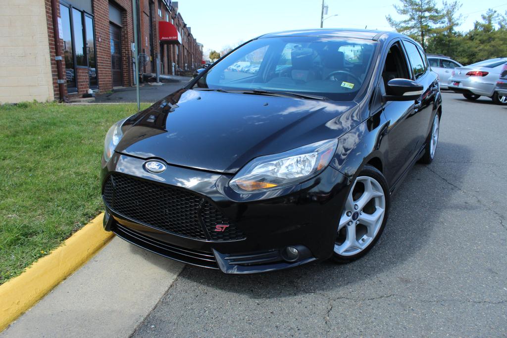 used 2014 Ford Focus car, priced at $12,995