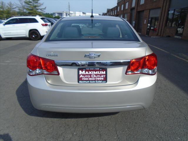 used 2014 Chevrolet Cruze car, priced at $6,995