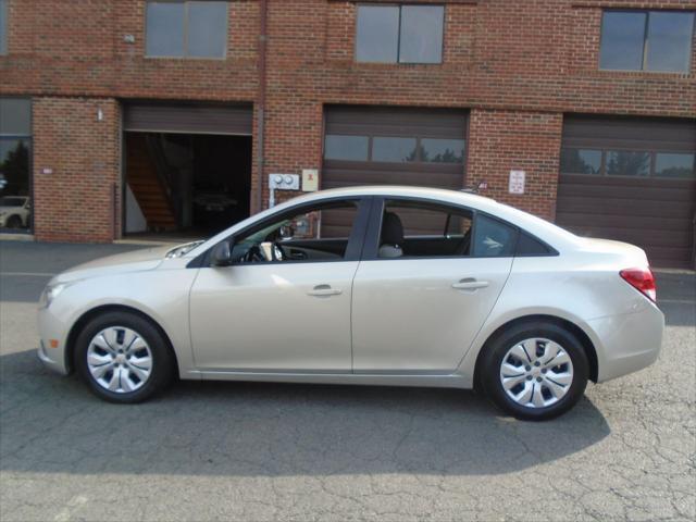 used 2014 Chevrolet Cruze car, priced at $6,995