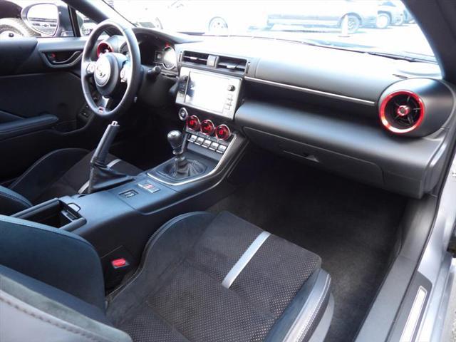 used 2023 Toyota GR86 car, priced at $28,995