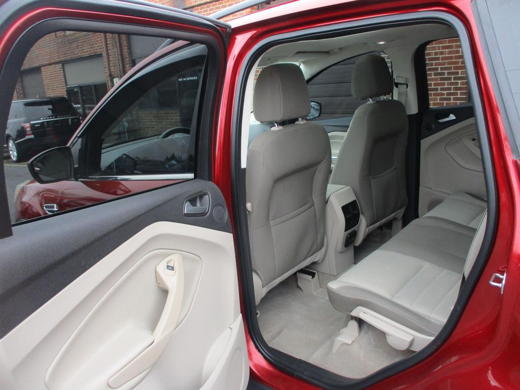 used 2013 Ford Escape car, priced at $12,995