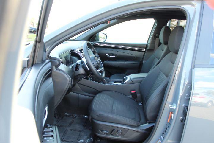 used 2023 Hyundai Santa Cruz car, priced at $25,995