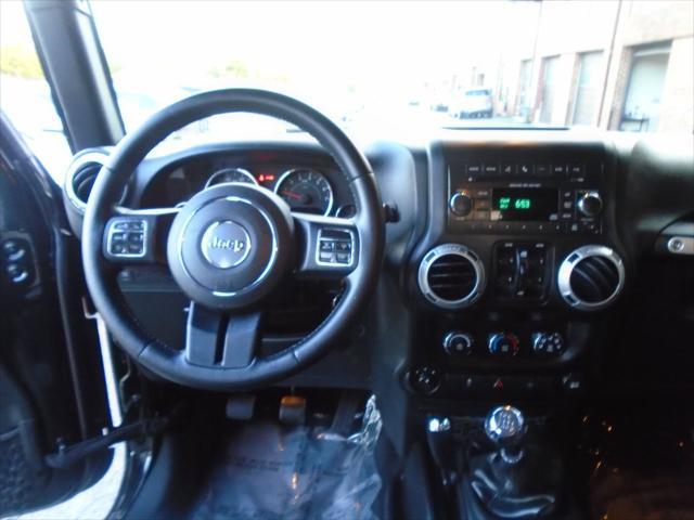 used 2015 Jeep Wrangler Unlimited car, priced at $20,995