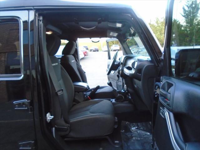 used 2015 Jeep Wrangler Unlimited car, priced at $20,995