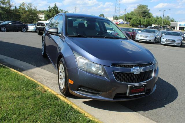 used 2014 Chevrolet Cruze car, priced at $6,995