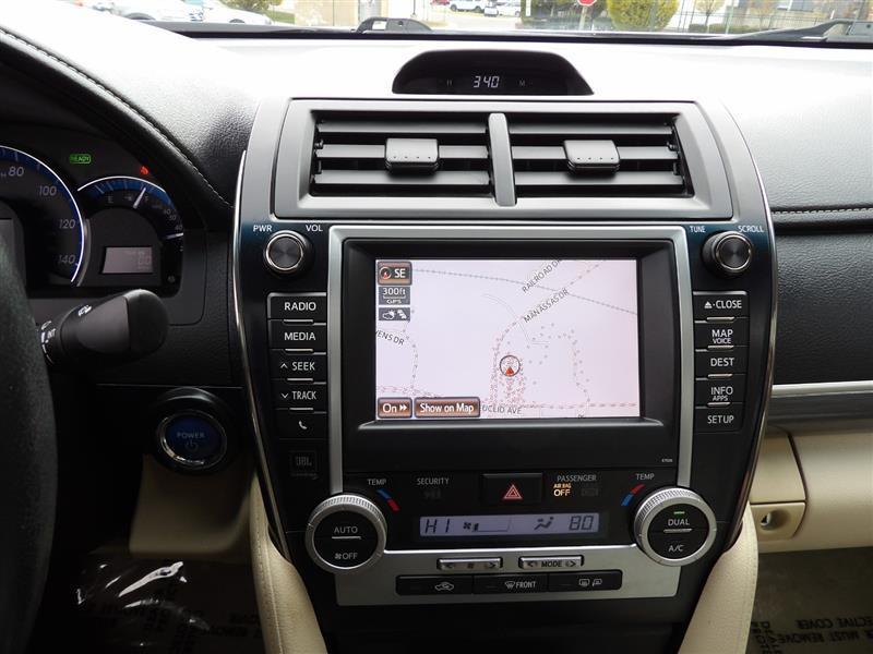 used 2014 Toyota Camry Hybrid car, priced at $14,995