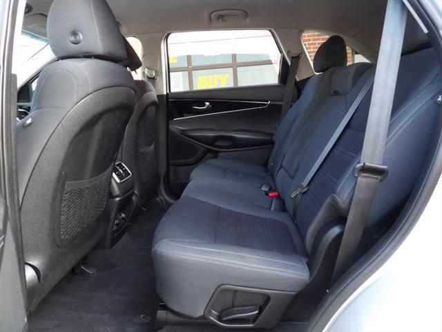 used 2019 Kia Sorento car, priced at $12,995