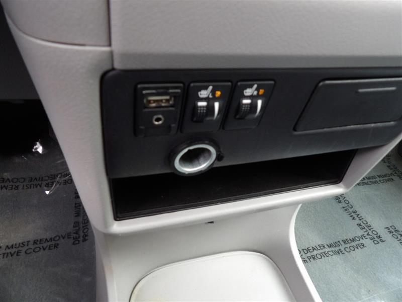 used 2016 Toyota Sienna car, priced at $19,995