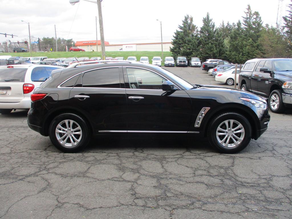 used 2012 INFINITI FX35 car, priced at $18,995