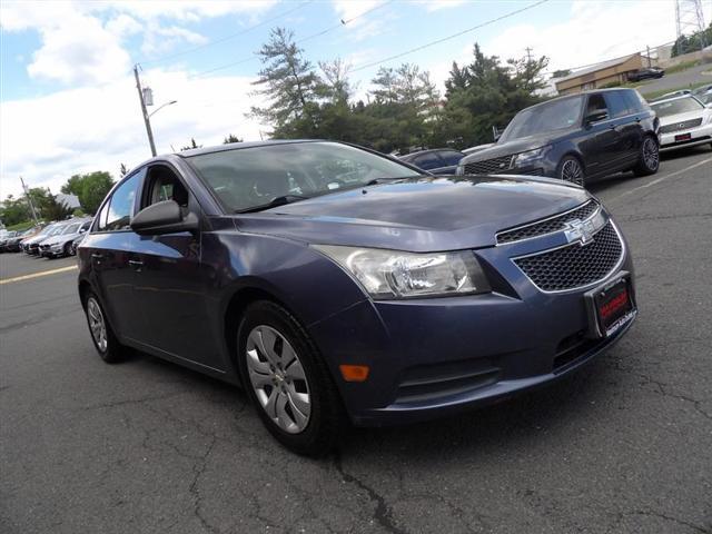 used 2014 Chevrolet Cruze car, priced at $5,995