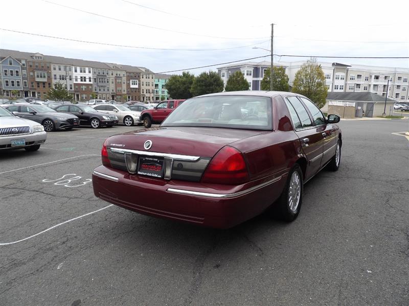 used 2008 Mercury Grand Marquis car, priced at $8,995