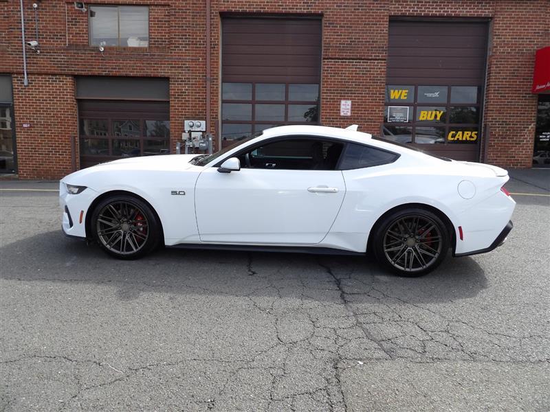 used 2024 Ford Mustang car, priced at $39,995