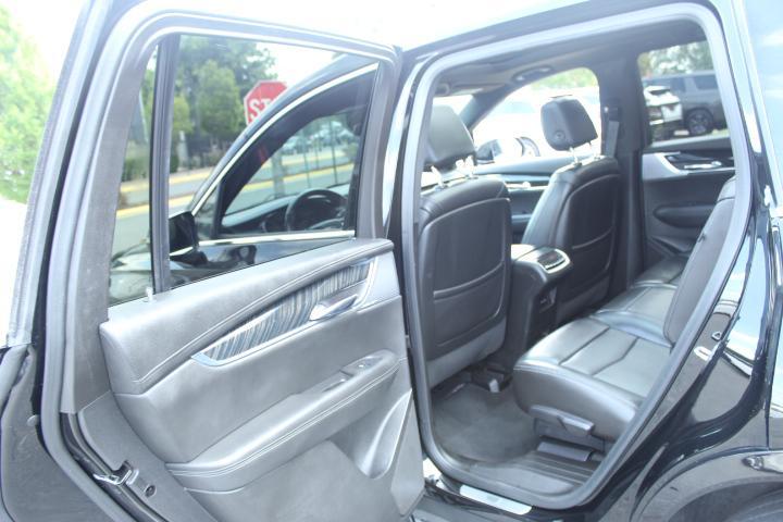 used 2020 Cadillac XT6 car, priced at $28,995