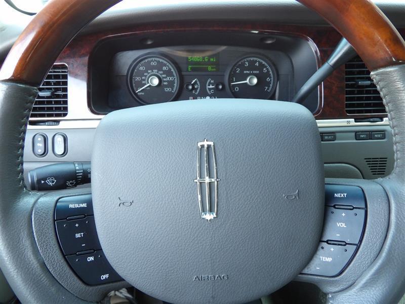 used 2010 Lincoln Town Car car, priced at $11,995