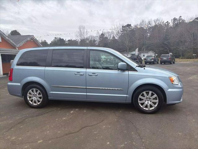 used 2013 Chrysler Town & Country car, priced at $9,995