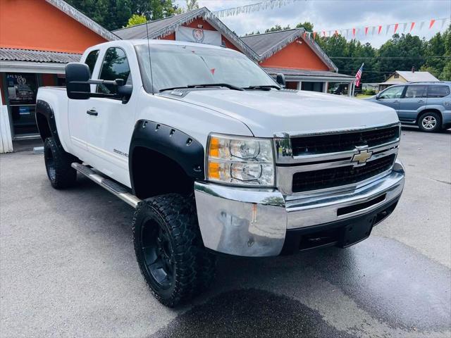 used 2009 Chevrolet Silverado 2500 car, priced at $14,995