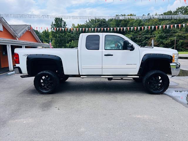 used 2009 Chevrolet Silverado 2500 car, priced at $14,995