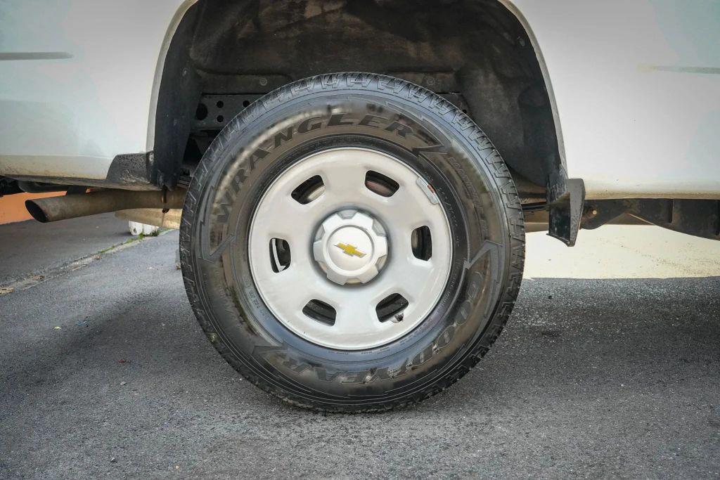 used 2017 Chevrolet Colorado car, priced at $14,995