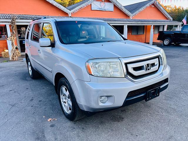 used 2010 Honda Pilot car, priced at $10,995