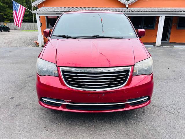 used 2014 Chrysler Town & Country car, priced at $8,995