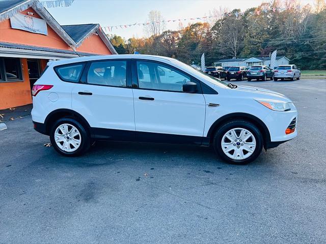 used 2013 Ford Escape car, priced at $8,995