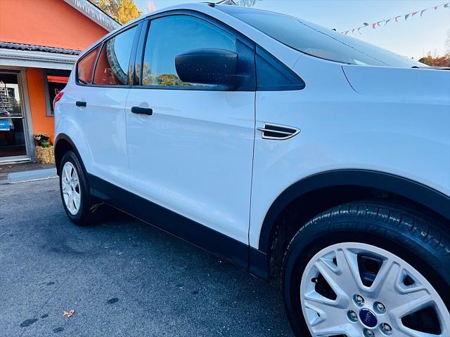 used 2013 Ford Escape car, priced at $8,995