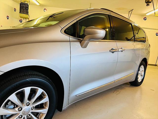 used 2017 Chrysler Pacifica car, priced at $10,995