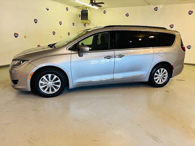 used 2017 Chrysler Pacifica car, priced at $10,995