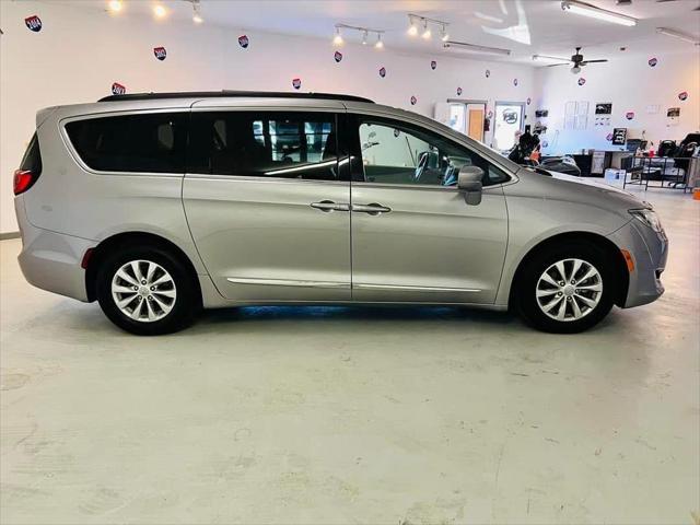 used 2017 Chrysler Pacifica car, priced at $10,995