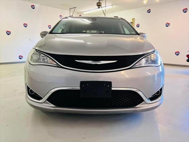 used 2017 Chrysler Pacifica car, priced at $10,995