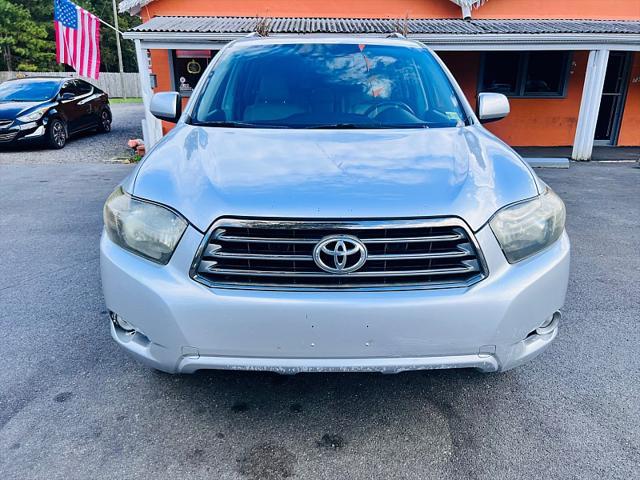 used 2008 Toyota Highlander car, priced at $8,995