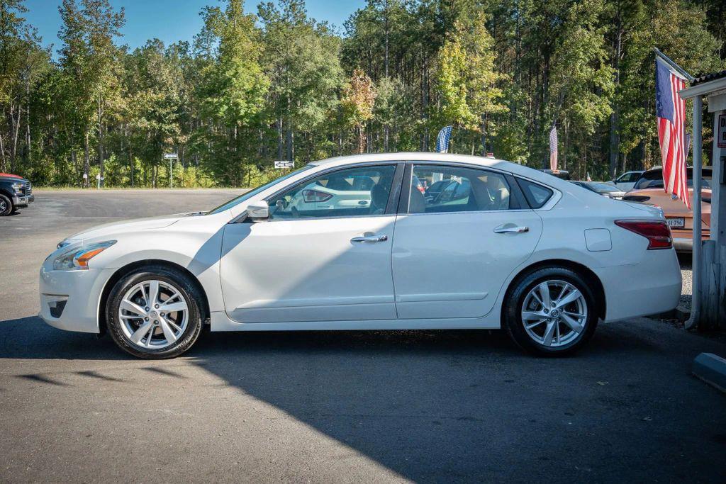used 2013 Nissan Altima car, priced at $7,995