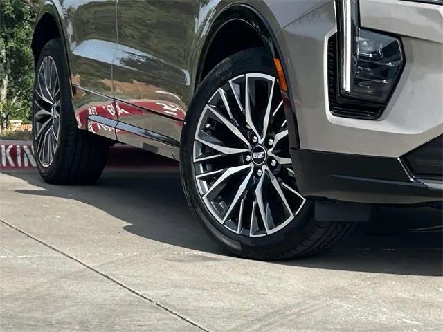 new 2024 Cadillac XT4 car, priced at $46,565