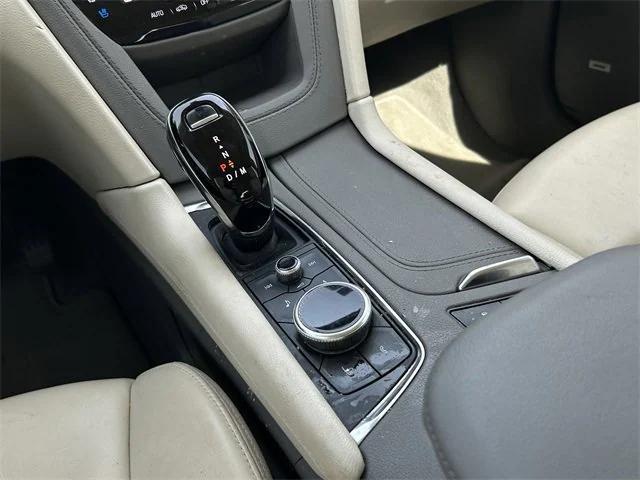 used 2023 Cadillac XT6 car, priced at $35,419