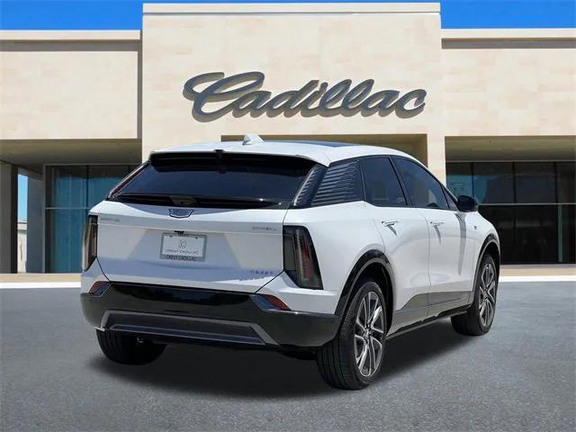 new 2025 Cadillac OPTIQ car, priced at $56,215