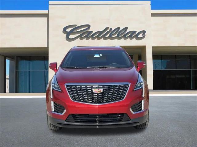 new 2025 Cadillac XT5 car, priced at $47,913