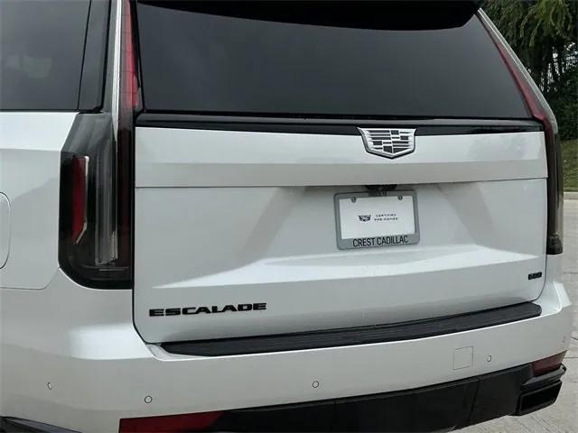 used 2024 Cadillac Escalade ESV car