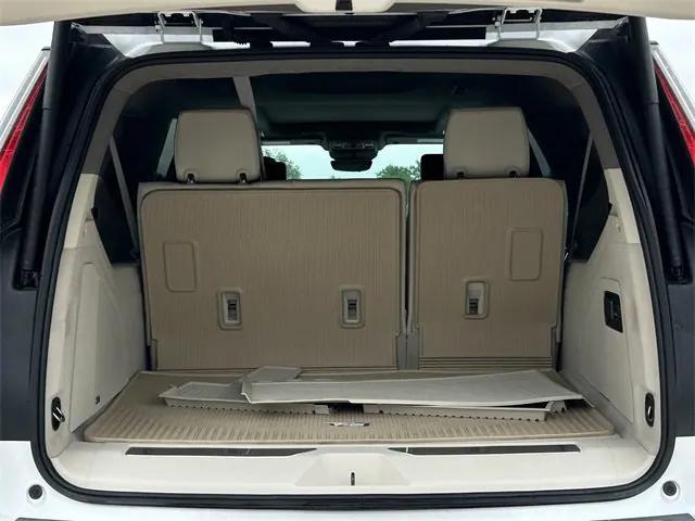 used 2024 Cadillac Escalade ESV car