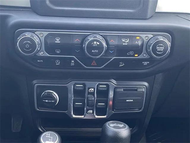 used 2021 Jeep Wrangler Unlimited car, priced at $29,252